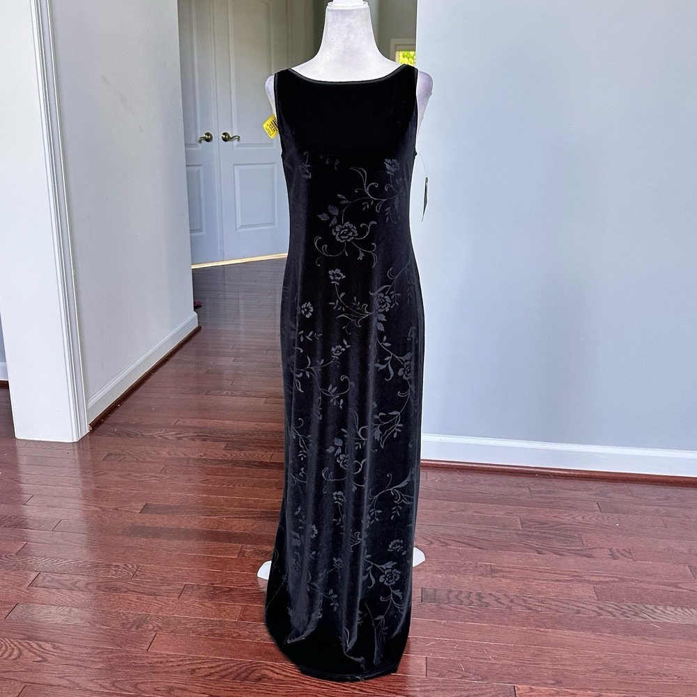 NWT St. Tropez West Black Velour Embossed Floral Roses Maxi Cutout Dress Small